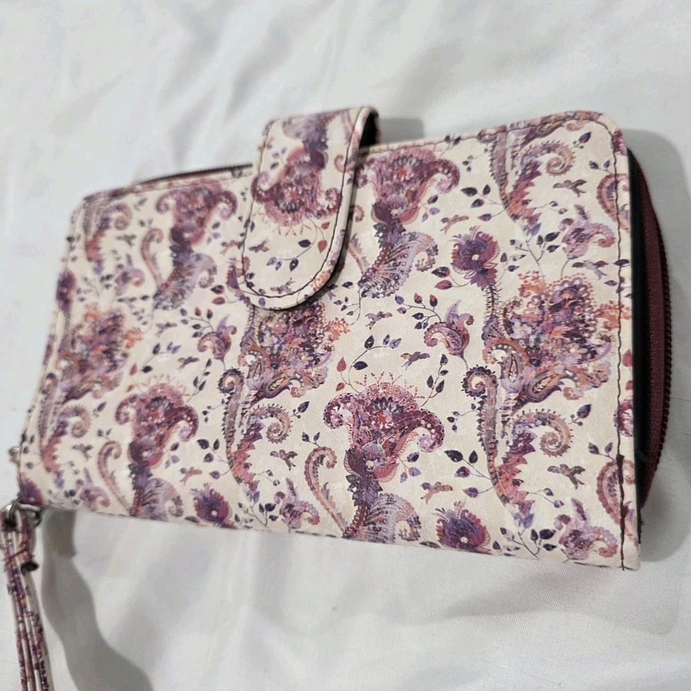 Mundi Paisley Floral Large Wallet Wrislet‎ Organizer Purple